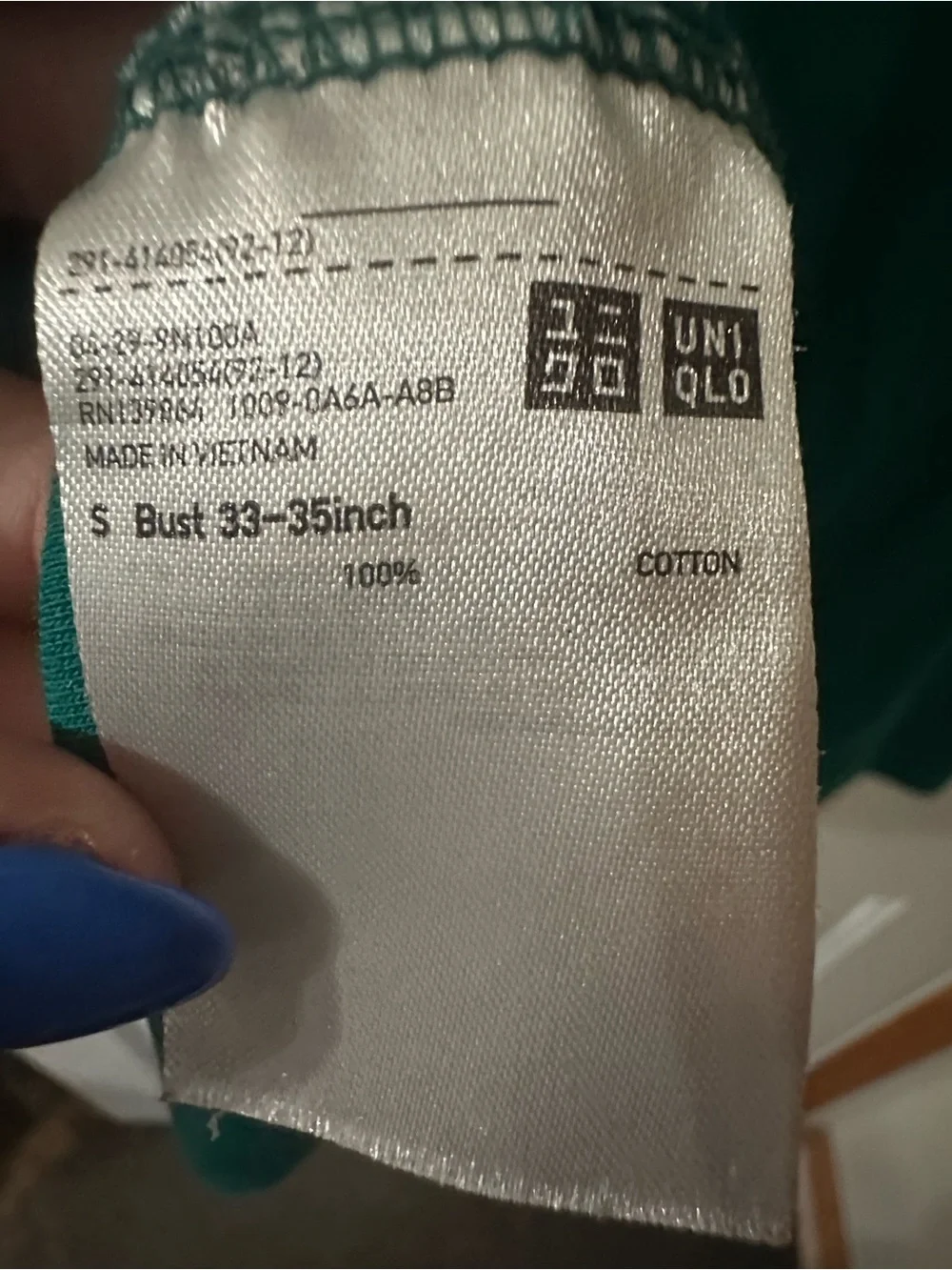 Uniqlo Teal Green‎ T-Shirt Dress Shirt Size small.